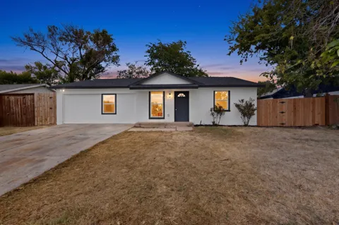 14405 Horseshoe Trail
