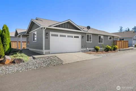 644 Normande Lane