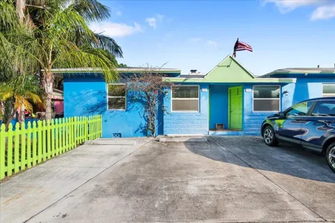 205 Palm Street
