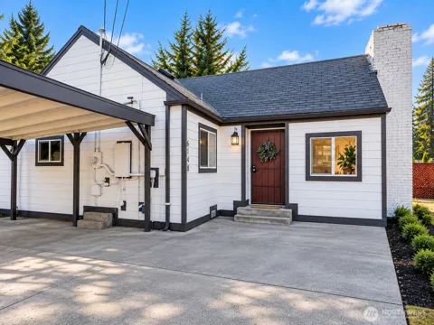 6148 88th Street SW