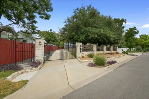 1612 S 3rd Street #B