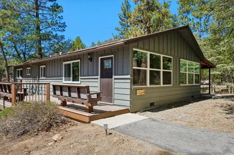 25405 Palomar Road