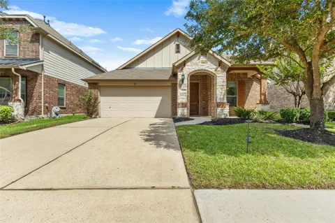 21380 Kings Guild Lane