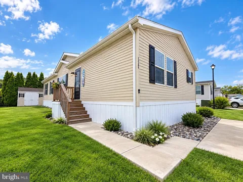 33389 BUTTERCUP STREET #BSJ25