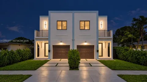 3453 NW 4th St