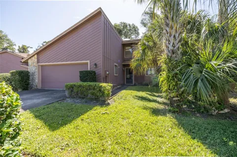 5 WILDWOOD TRAIL