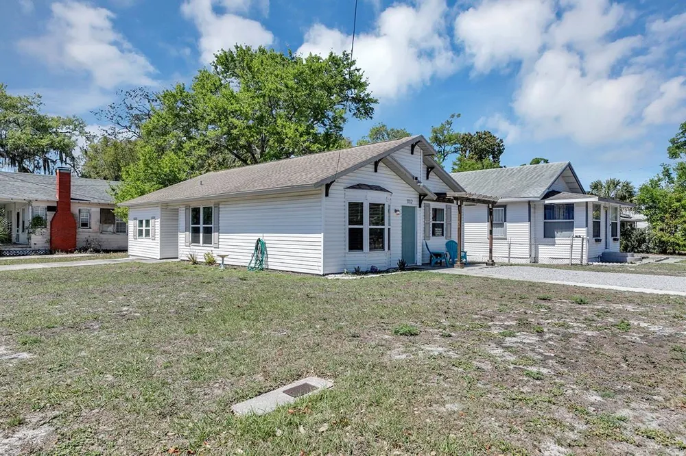 1112 S PROSPECT AVENUE Clearwater, FL 33756