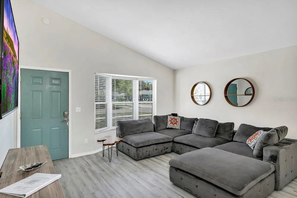 1112 S PROSPECT AVENUE Clearwater, FL 33756