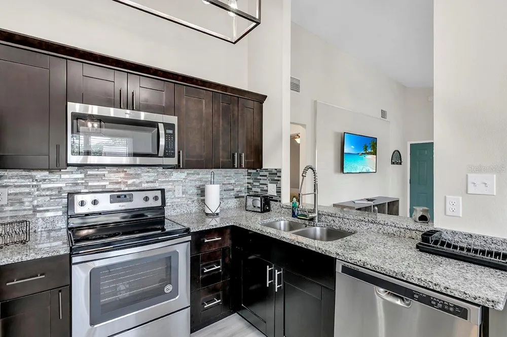 1112 S PROSPECT AVENUE Clearwater, FL 33756