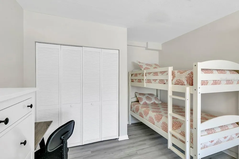 1112 S PROSPECT AVENUE Clearwater, FL 33756
