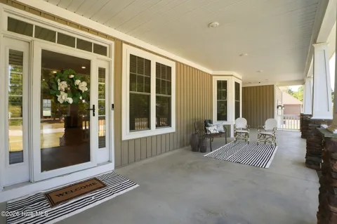 4915 Country Club Drive