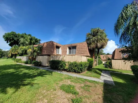 588 GREEN SPRINGS PLACE #588