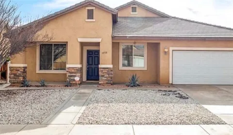 11735 Winewood
