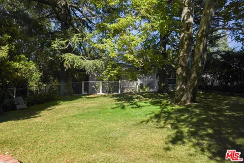 4164 Stansbury Avenue