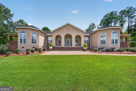 103 Waters Edge DR NE
