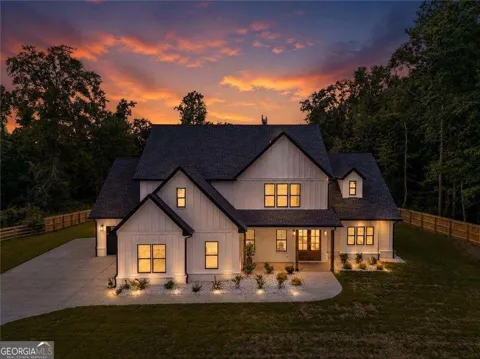 127 Tanners Bridge RD