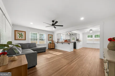 10 Clover ST SW