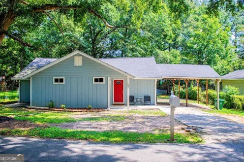 110 N Garrett ST