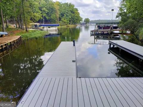 403 Long Shoals DR