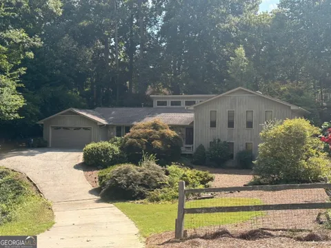 358 Indian Hills TRL
