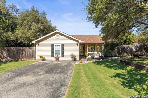 204 Lake Park
