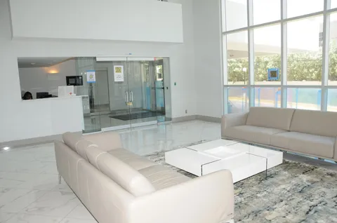 525 Ocean Boulevard #1120