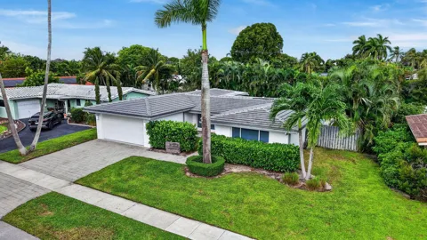 2141 NE 62ND COURT