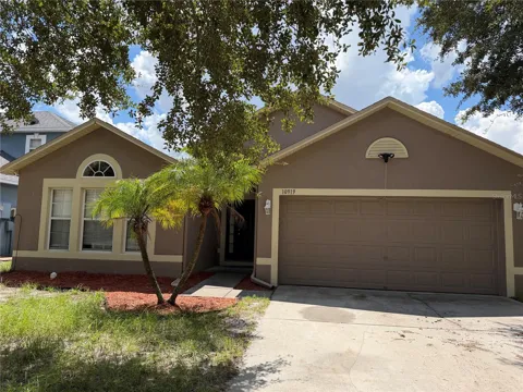 10919 BANYAN WOOD WAY