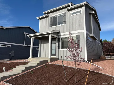 333 Pyramid Peak Street