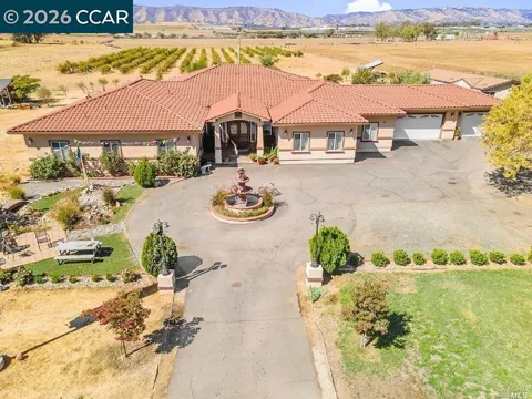 8495 Freedom Ln