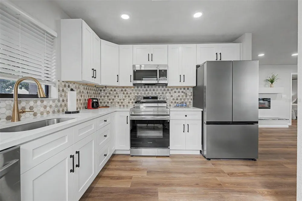 2218 BAY BERRY LANE Clearwater, FL 33763