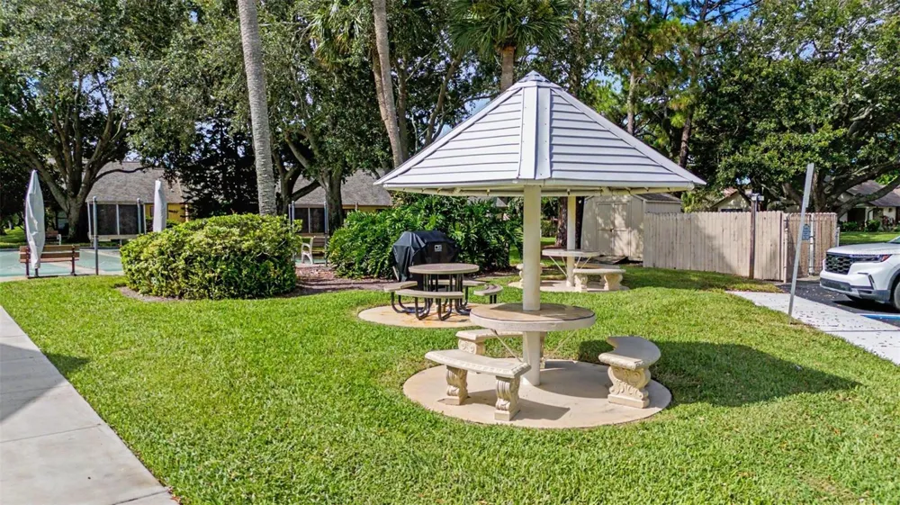 2218 BAY BERRY LANE Clearwater, FL 33763