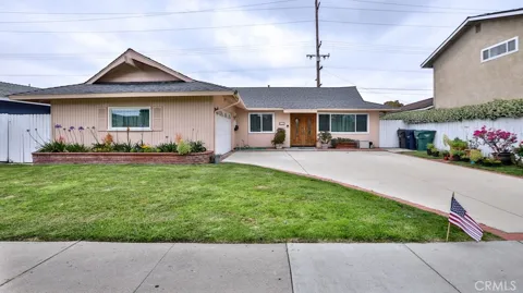 6631 Walton Dr