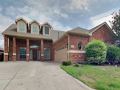 3937 La Tierra Linda Trail