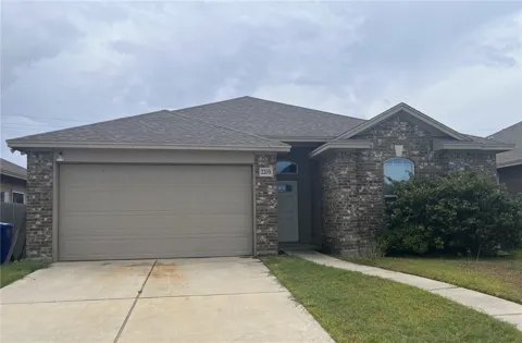 2209 Ibis Street