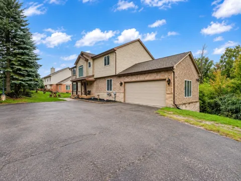 7295 W Maple Road