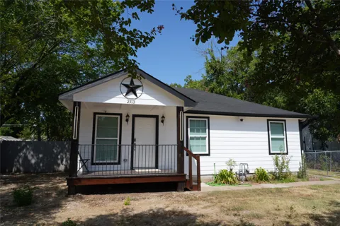 2313 Riverside Drive