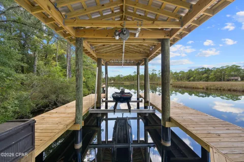 775 Old Ferry Road