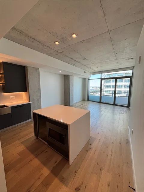 1801 Pearl Street #3606