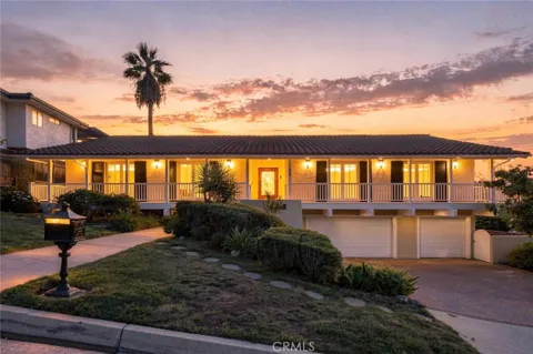 444 Meadowview Drive