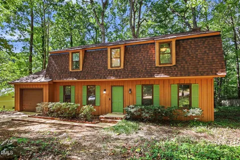 6213 Lakerun Court