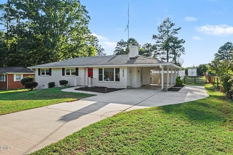 2905 Dove Lane