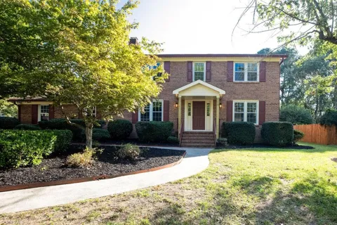 4302 Oak Hollow Drive