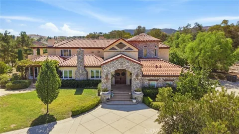 20855 Avenida Castilla