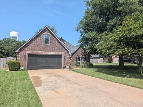25600 Briar Drive