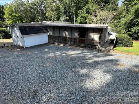 114 Pine Street
