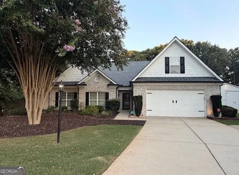 82 Flintstone RD