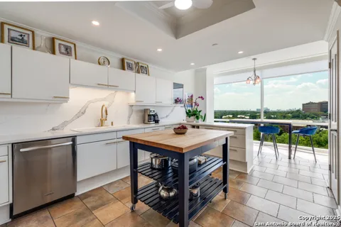 200 Patterson Ave. #610