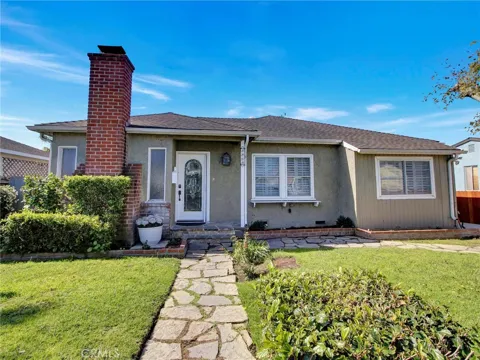 4864 W 139th