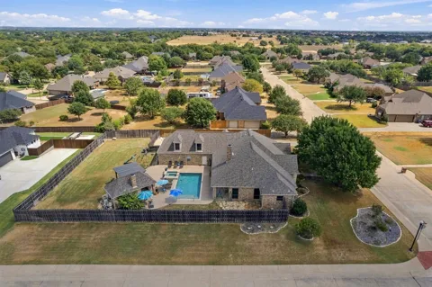 7211 Hamilton Drive